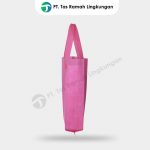 Tas Spunbond Press Handle 25 x 35 – Pink samping